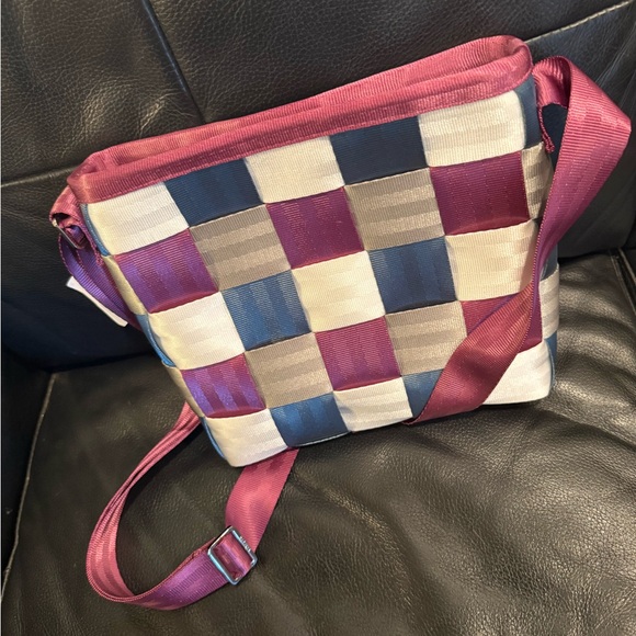 Harveys holiday purple and blue ice skating  Crossbody Bag - Picture 6 of 11